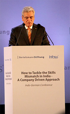 Bundespräsident Joachim Gauck am Rednerpult